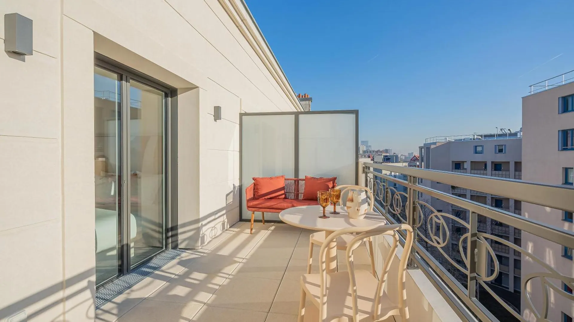Yuna Porte-maillot - Lejlighedshotel Levallois-Perret