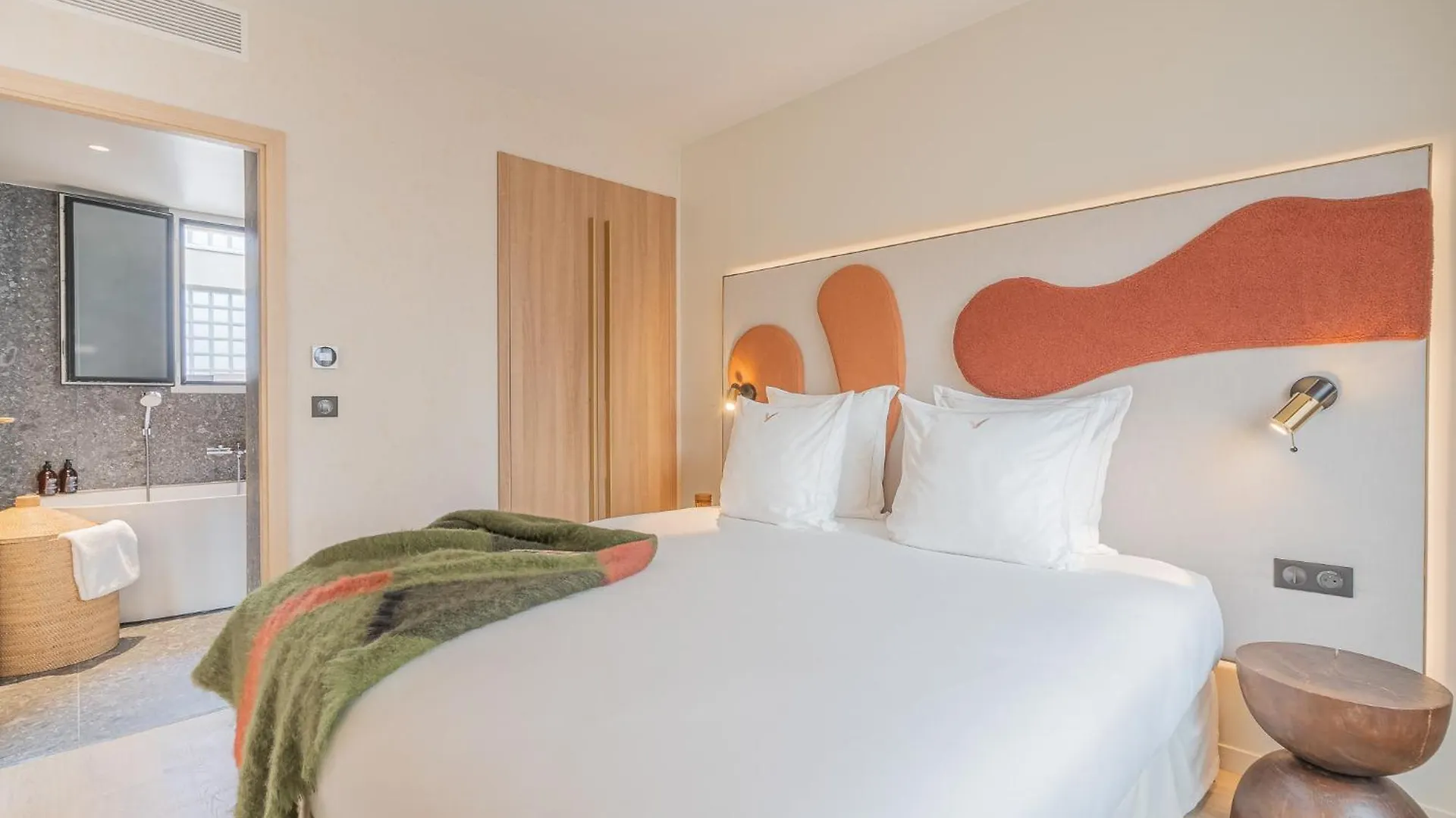 Yuna Porte-maillot - Aparthotel 4*