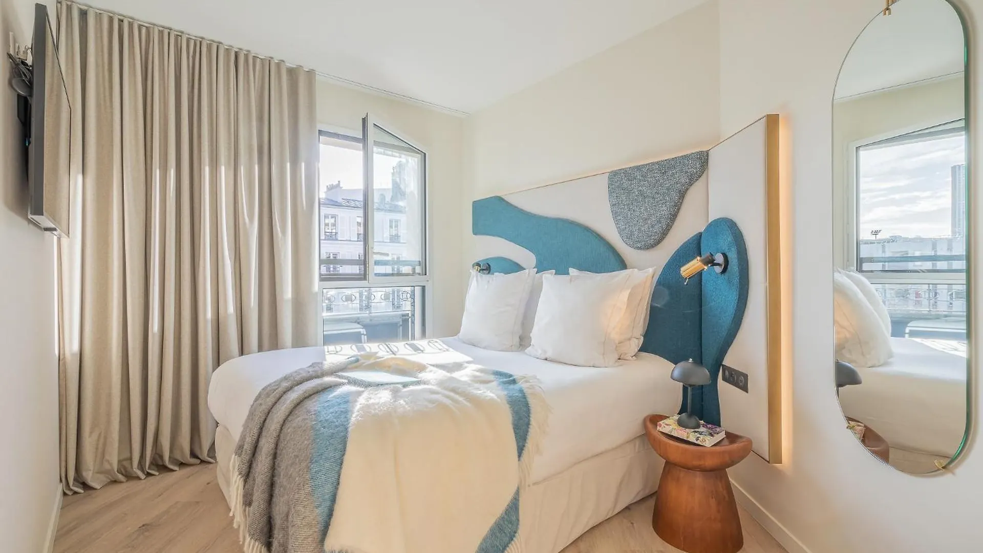 Aparthotel Yuna Porte-maillot - Levallois-Perret